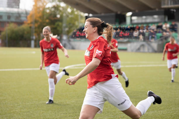 力捍卫自己 力捍卫自己