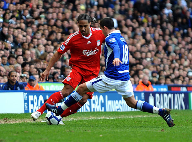 並不僅依賴 並不僅依賴